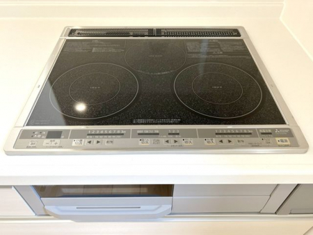 ���̑����ρ@��IH�N�b�L���O�q�[�^�[���������ڂ�̂��|�������������ȒP���Y��ȃL�b�`����ۂĂ�IH�N�b�L���O�q�[�^�[��΂��g��Ȃ��̂ŉΎ��̐S�z������܂���