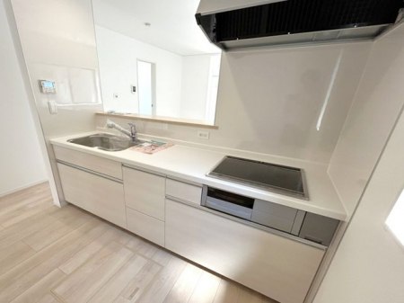 �L�b�`���@���L�b�`����������Ƃ������邢���͋C�̃L�b�`�����ΖʃL�b�`���ŉƑ��Ƃ̉�b���͂��݂܂��􏰉����[�������ł���������[�I