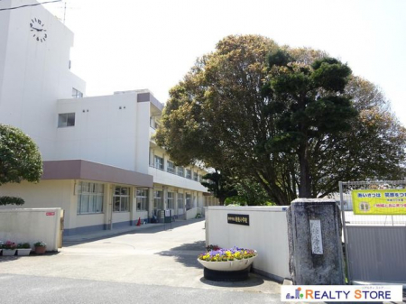 ���ӊ��@�߉ϐ�s���������w�Z �k��10���B 700m