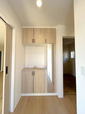 ց@V[Y{bNXI̕tV[Y{bNXtHgt[₨ԂĂȌփXy[XɁ