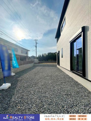 ���̑��@�y��z�L������ł́A�ď�̓v�[����BBQ�Ȃǂ����y���݂��������܂��������񎩓]�Ԃ₨�q�l�̎O�֎ԂȂǒu����ɍ��镨���u���Ă����ւ�֗��ł�