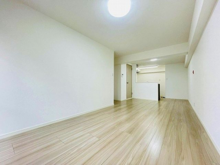 ���r���O�@�����r���O��