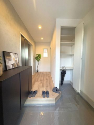 ���ց@���V���[�Y�{�b�N�X������I�̕t�����V���[�Y�{�b�N�X��t�H�g�t���[���₨�Ԃ������Ă������Ȍ��փX�y�[�X�Ɂ�