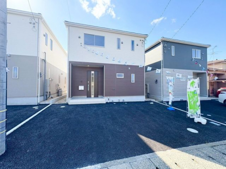 �@�����ԃX�y�[�X������3��\��