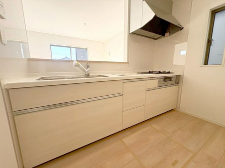 �L�b�`���@���L�b�`����3���R�������������L�b�`����V���N���ƃX�y�[�X���L�����������₷���L�b�`���ł���