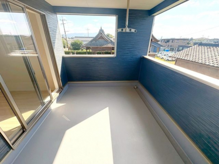 �o���R�j�[�@���o���R�j�[���V��ɍ��E����ɂ����g���₷���C���i�[�o���R�j�[��2��������o����\�ł���