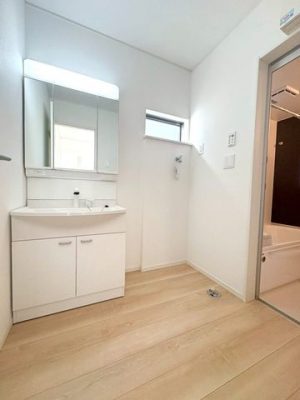 ���ʑ�E���ʏ��@�����ʒE�ߎ�����Ƃ�̂���L���̐��ʒE�ߎ������ʑ�͎g������̗ǂ��O�ʋ��d�l�􋾗��ɂ����[�X�y�[�X�������芮����