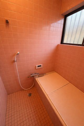 �����������s���ǋ����2���ڂ̒��È�ˌ��Ă̗���