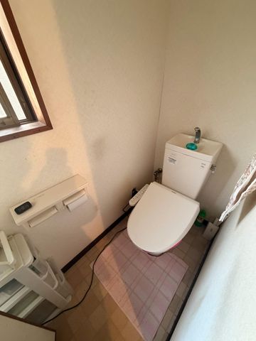 �����������s���ǋ����2���ڂ̒��È�ˌ��Ẵg�C��