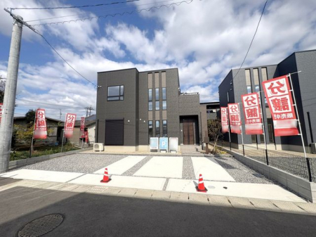 �@�����ԃX�y�[�X������3��\��