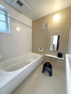 �����@��������1�؃^�C�v�̃��j�b�g�o�X������L�΂��Ă������Ƃ����������܂������̔��������Ԃł���