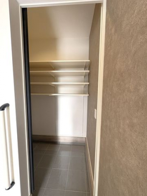 ���ց@��SIC������g���̌C�ȊO�ɂ��O�o���⌺�֎���Ŏg�p������̂��܂Ƃ߂Ď��[�\�􌺊փX�y�[�X���L�X���g�������܂���