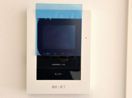 ���̑����ρ@���s�u���j�^�[�t�C���^�[�z�����K��҂��摜�Ɖ����Ŋm�F�ł���A�h�Ɛ��ɗD�ꂽ���S�̃V�X�e����X�b�L���Ƃ����f�U�C���ŁA�ȒP�ɑ��삵�Ă��������܂���