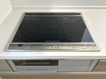 ���̑����ρ@��IH�N�b�L���O�q�[�^�[���������ڂ�̂��|�������������ȒP���Y��ȃL�b�`����ۂĂ�IH�N�b�L���O�q�[�^�[��΂��g��Ȃ��̂ŉΎ��̐S�z������܂���