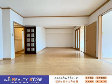 ���r���O�@2015�N���t�H�[���ɂĊԎ�ύX�ς݁�LDK���J���I�ōL�X�Ƃ���20���̋�ԂɕύX���Ă���܂���