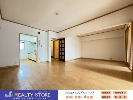 ���r���O�@�N���X�̓\�֓��A�C�ɂȂ�ӏ��̃��t�H�[���������k����܂��􂨋C�y�ɂ��⍇������������