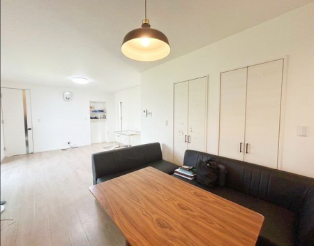 ���r���O�@�y���r���O�z�L�b�`�����烊�r���O�S�̂����n���܂��􂨎q�l�̗l�q�����Ȃ���Ǝ����ł��܂��ˁ�