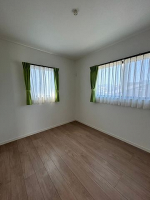 ���̑����ρ@�y6���m���z�����̑��Ŋ���x�b�h�ȂǉƋ�̔z�u�����₷���m����q�������ɃI�X�X����