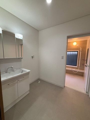 ���ʑ�E���ʏ��@�����ʒE�ߏ���