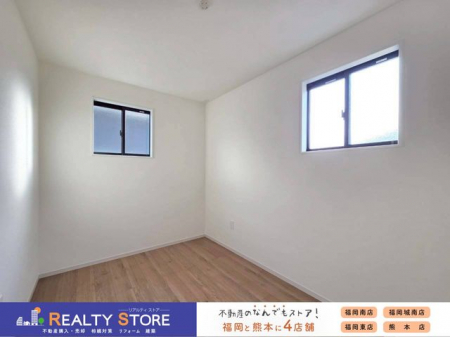 ���̑����ρ@�y�m���z�����̑��Ŋ���x�b�h�ȂǉƋ�̔z�u�����₷���m����q�������ɃI�X�X����