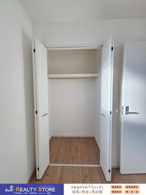 ���[�@�y�N���[�[�b�g�z�傫�Ȏ��[�X�y�[�X�����͓I���S�����Ɏ��[�����A�����̑S��Ԃ�L�����p�o���܂��ˁ�