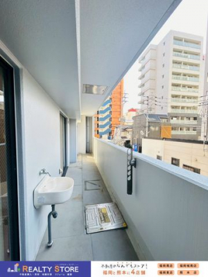 �o���R�j�[�@�����C�h�o���R�j�[��3�����ɂ܂����郏�C�h�T�C�Y�ł����󕨂���C�Ɋ����܂���