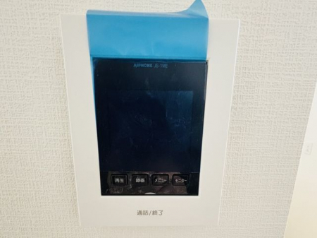 ���̑����ρ@���s�u���j�^�[�t�C���^�[�z�����K��҂��摜�Ɖ����Ŋm�F�ł���A�h�Ɛ��ɗD�ꂽ���S�̃V�X�e����X�b�L���Ƃ����f�U�C���ŁA�ȒP�ɑ��삵�Ă��������܂���