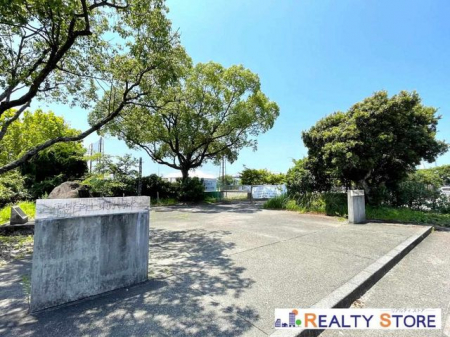 ���ӊ��@�F�y�s���F�y�����w�Z �k��1���B 30m