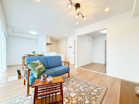 ���r���O�@�����r���O���Ζʎ��L�b�`�����烊�r���O����ڂŌ��n���܂���