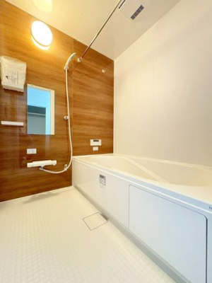 �����@�q1�����r��������