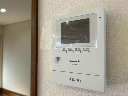 ���̑����ρ@�n�b�L���Ɖf�郂�j�^�[�t���ŗ��K�҂����O�Ɋm�F�ł��܂���