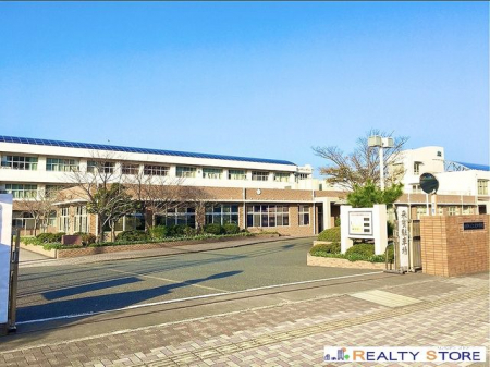 ���ӊ��@�����s����䒆�w�Z ���]��13���B 3300m