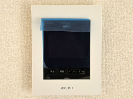 ���̑����ρ@���s�u���j�^�[�t�C���^�[�z�����K��҂��摜�Ɖ����Ŋm�F�ł���A�h�Ɛ��ɗD�ꂽ���S�̃V�X�e����X�b�L���Ƃ����f�U�C���ŁA�ȒP�ɑ��삵�Ă��������܂���