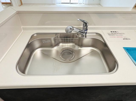 �@���V���N���L�X�Ƃ����X�y�[�X���m�ہ���܃|�P�b�g���t���Ă���̂Ő�܂�Ό��A�X�|���W������������[�ł��܂���