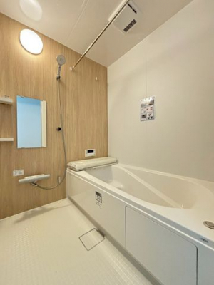 �����@�����j�b�g�o�X����؂̍L�X�Ƃ����o�X���[��������L�΂��Ĉ���̔�������܂��傤��