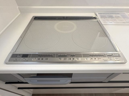 ���̑����ρ@��IH�N�b�L���O�q�[�^�[���������ڂ�̂��|�������������ȒP���Y��ȃL�b�`����ۂĂ�IH�N�b�L���O�q�[�^�[��΂��g��Ȃ��̂ŉΎ��̐S�z������܂���