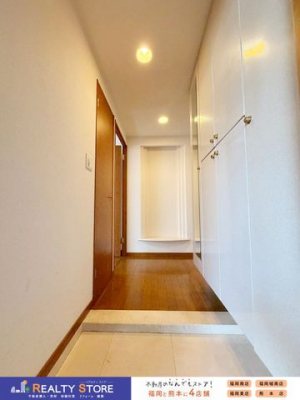 ���ց@�y�V���[�Y�{�b�N�X�z�V��܂ł���傫�ȃV���[�Y�{�b�N�X�􂽂�������[�o���Č��փX�b�L���Еt���܂���