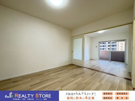 ���r���O�@�����r���O��