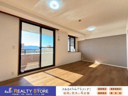 ���r���O�@�����r���O��