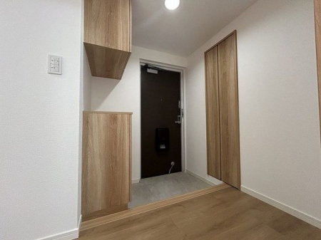 ���ց@�����ց�