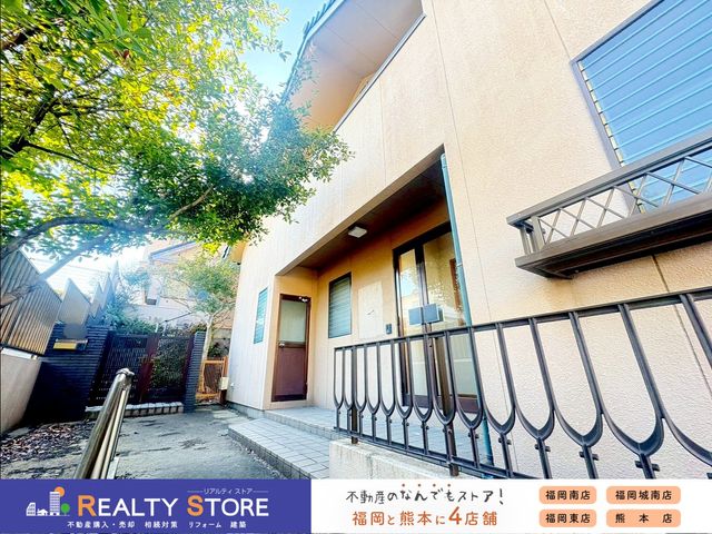 �����������s���M�R3���ڂ̒��È�ˌ��Ă̌��n�O�ώʐ^