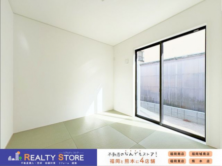 ���̑����ρ@���r���O�ɖʂ����ق��ƈ��炮�a�̋�ԁ􂨎q�l�̎����V�я�◈�q���ɏd�󂷂�ꕔ���ł���