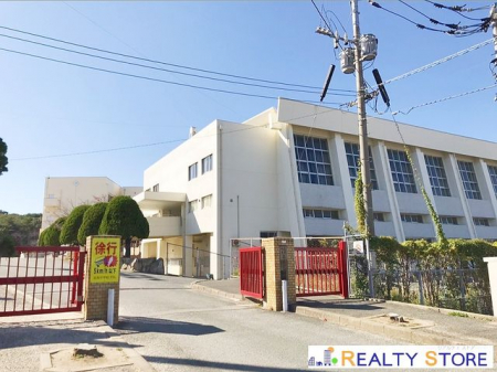 ���ӊ��@�u�ƒ����u�ƒ��w�Z �k��17���B 1200m