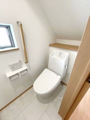 �g�C���@���g�C�����Z�����������S�̊e�K�ݒu���~����ɏd�󂷂鉷���֍��@�\�t���􏬑����t���Ă���̂Ŋ��C����������s���܂���