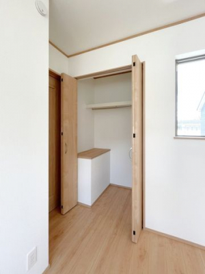 ���[�@���N���[�[�b�g(5.5���m��)���e�����Ɏ��[�������Ă��܂���