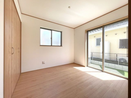 ���̑����ρ@��1�K5.25���m�������r���O�ɖʂ����������􂨎q�l�̎����V�я��ݑ�[�N�X�y�[�X���A���C�t�X�^�C���ɍ��킹�Ă��g�����������܂���