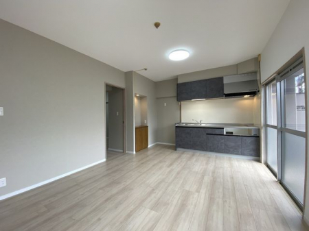 ���r���O�@�����r���O��