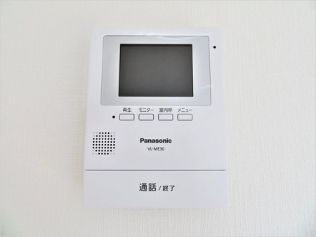 ���̑����ρ@���s�u���j�^�[�t�C���^�[�z�����K��҂��摜�Ɖ����Ŋm�F�ł���A�h�Ɛ��ɗD�ꂽ���S�̃V�X�e����X�b�L���Ƃ����f�U�C���ŁA�ȒP�ɑ��삵�Ă��������܂���