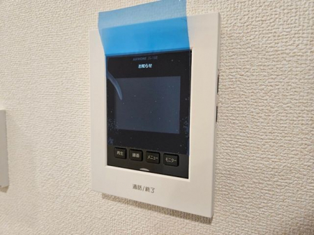 ���̑����ρ@�n�b�L���Ɖf�郂�j�^�[�t���ŗ��K�҂����O�Ɋm�F�ł��܂���