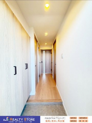 ���ց@�����ց�